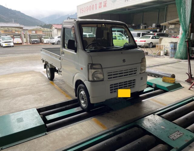 軽乗市場（かるのりいちば）車検センター　三好店　スズキ　キャリイトラック　車検