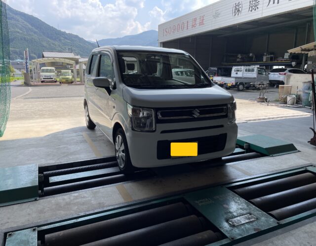 9/4　軽乗市場（かるのりいちば）車検センター　三好店スズキ　ワゴンＲ　車検
