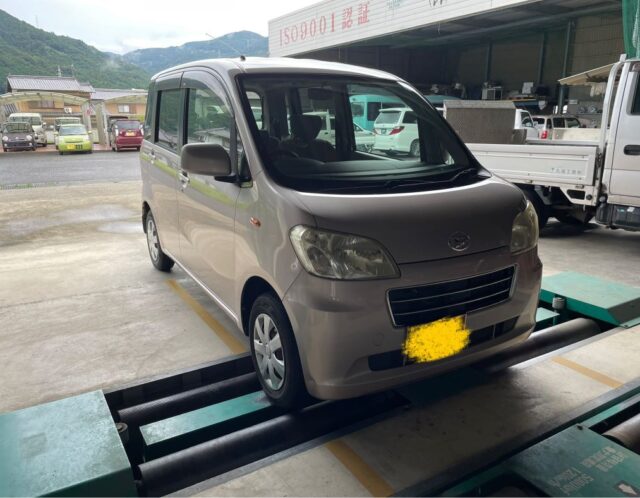9/11　軽乗市場（かるのりいちば）車検センター　三好店　ダイハツ　タントエグゼ　車検